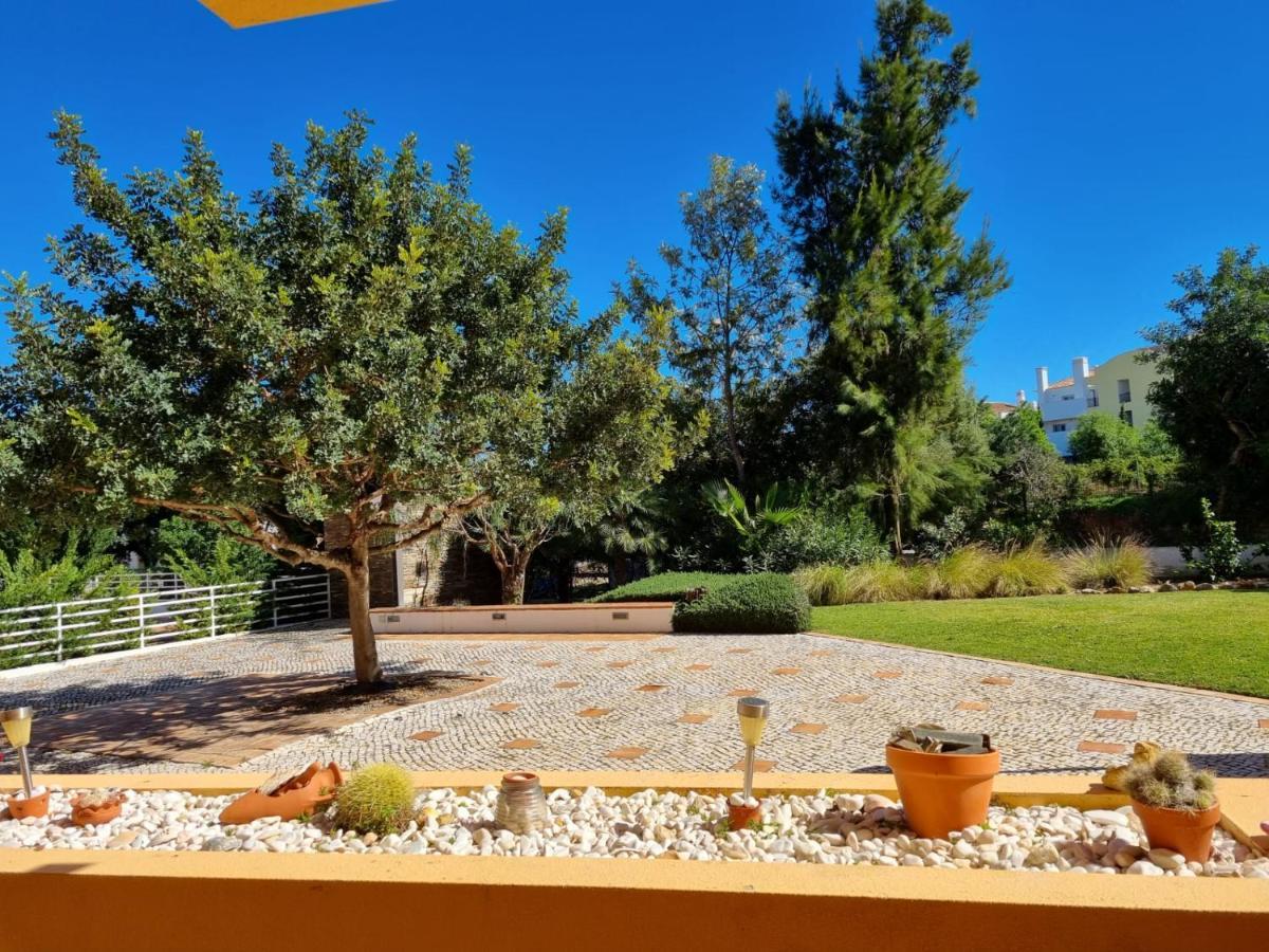 Conceição Marinho - 2 Bedroom 2 Bathroom Ground Floor Apartment With Communal Pool And Gardens المظهر الخارجي الصورة
